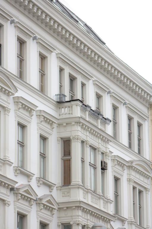 Getreidemarkt 10 Serviced Apartments Wien Exteriör bild